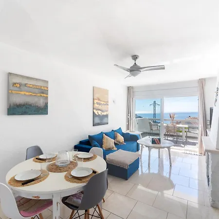 Apartment Bel Avec Piscine Commune, Roses, Dulce Vida 1 By Welhomy *